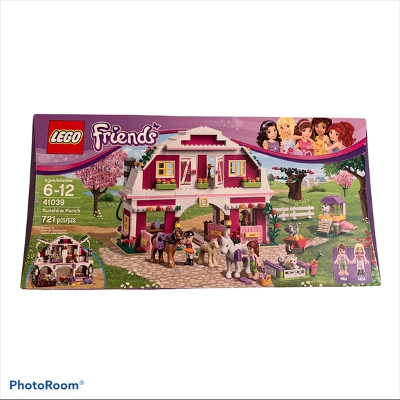 New Lego Friends Sunshine Ranch (41039) Retired - Picture 2 of 5